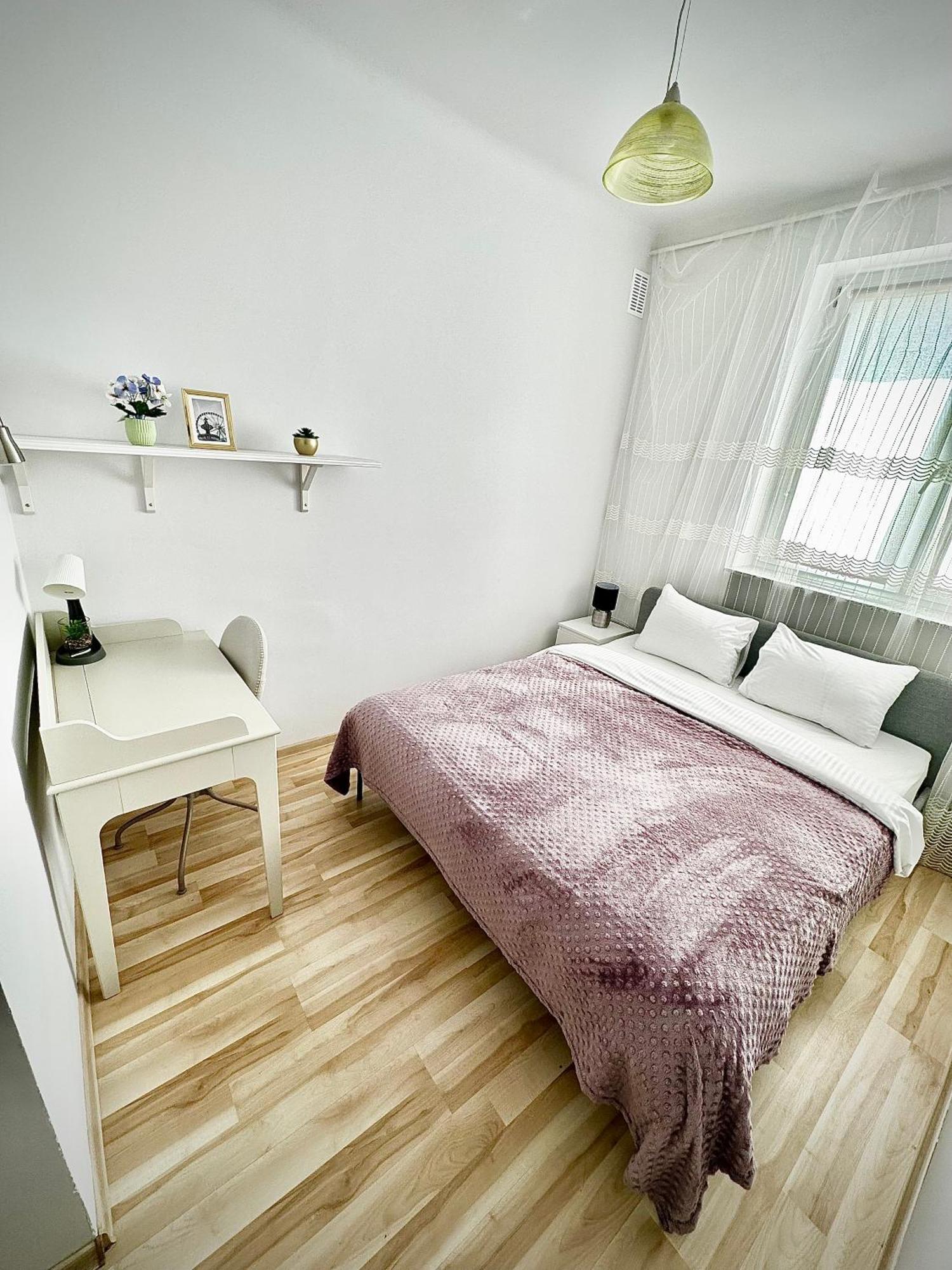 Апартаменты Apartament Blisko Centrum Варшава Экстерьер фото
